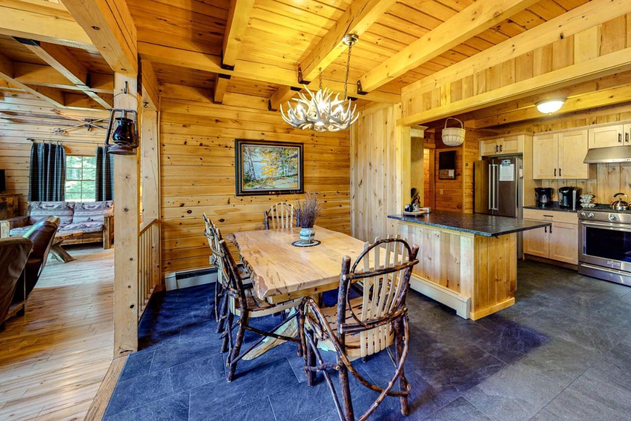 Mooseleuk Lodge The Highlands Экстерьер фото
