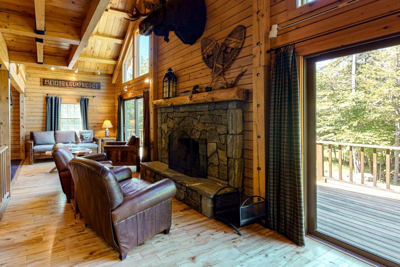 Mooseleuk Lodge The Highlands Экстерьер фото