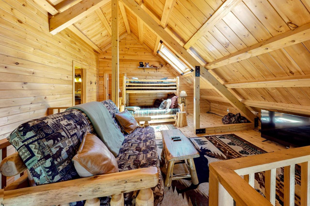Mooseleuk Lodge The Highlands Экстерьер фото