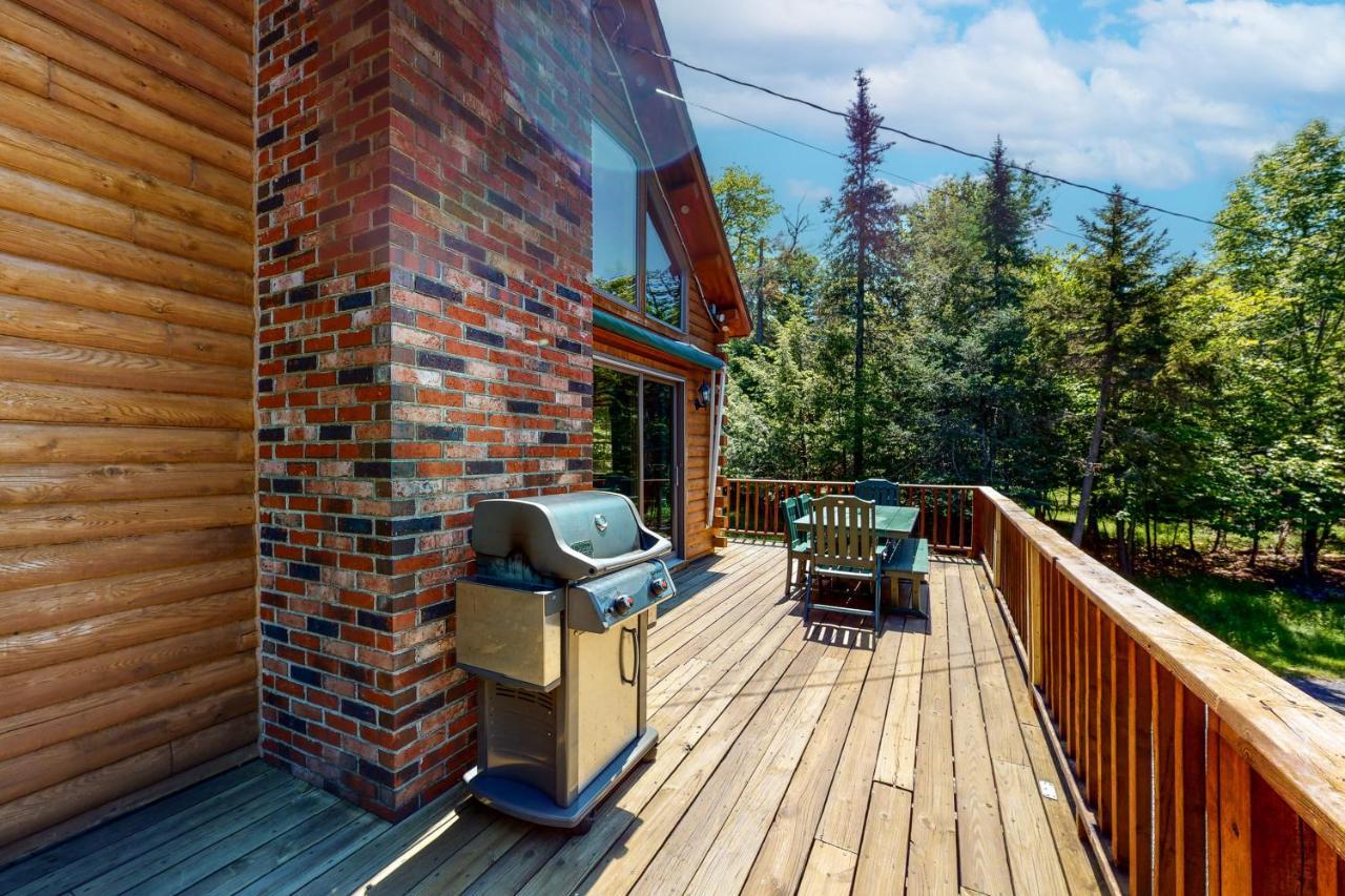 Mooseleuk Lodge The Highlands Экстерьер фото