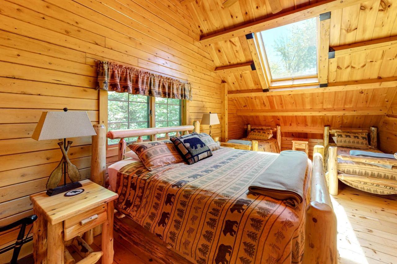 Mooseleuk Lodge The Highlands Экстерьер фото