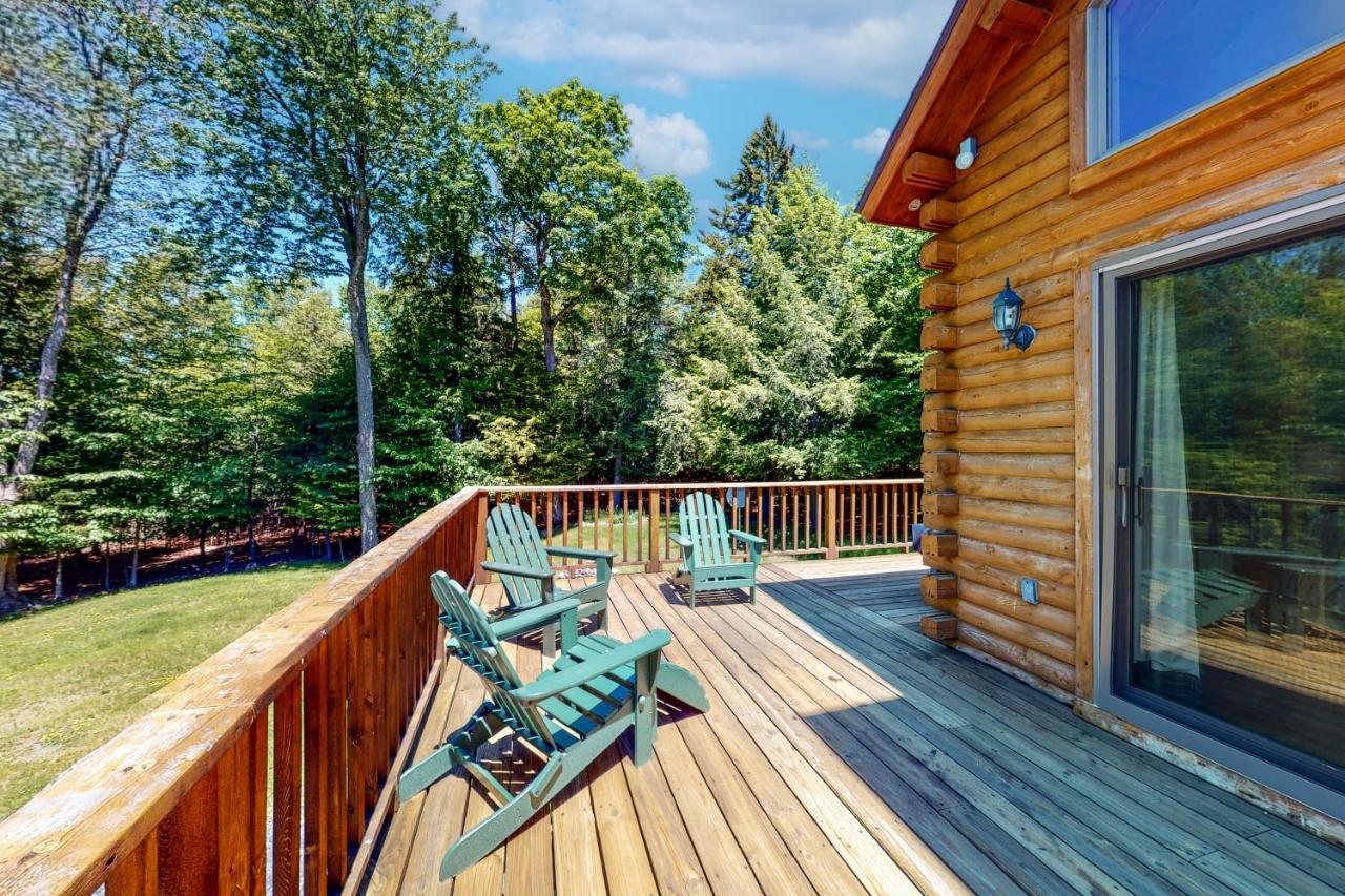 Mooseleuk Lodge The Highlands Экстерьер фото